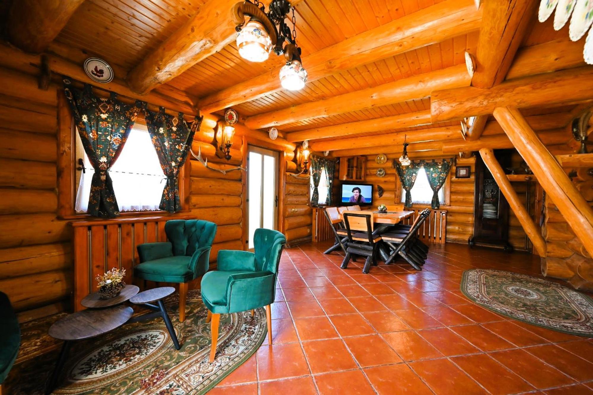 Vila Casa De Lemn Rîşnov Exteriér fotografie