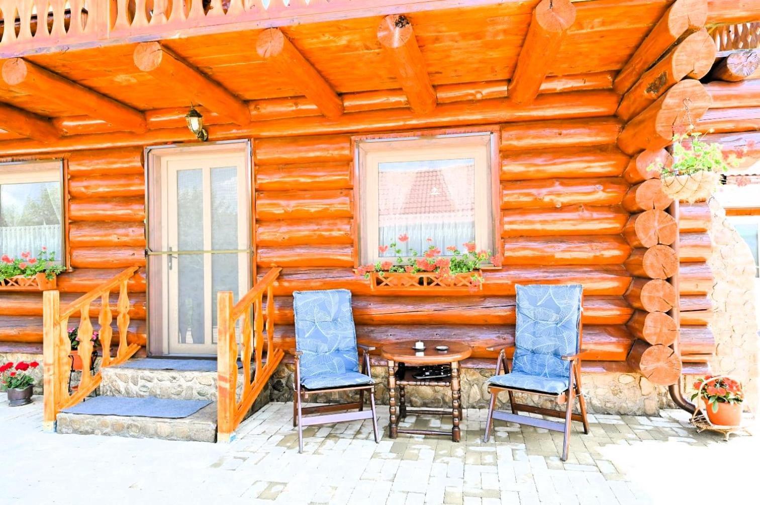 Vila Casa De Lemn Rîşnov Exteriér fotografie