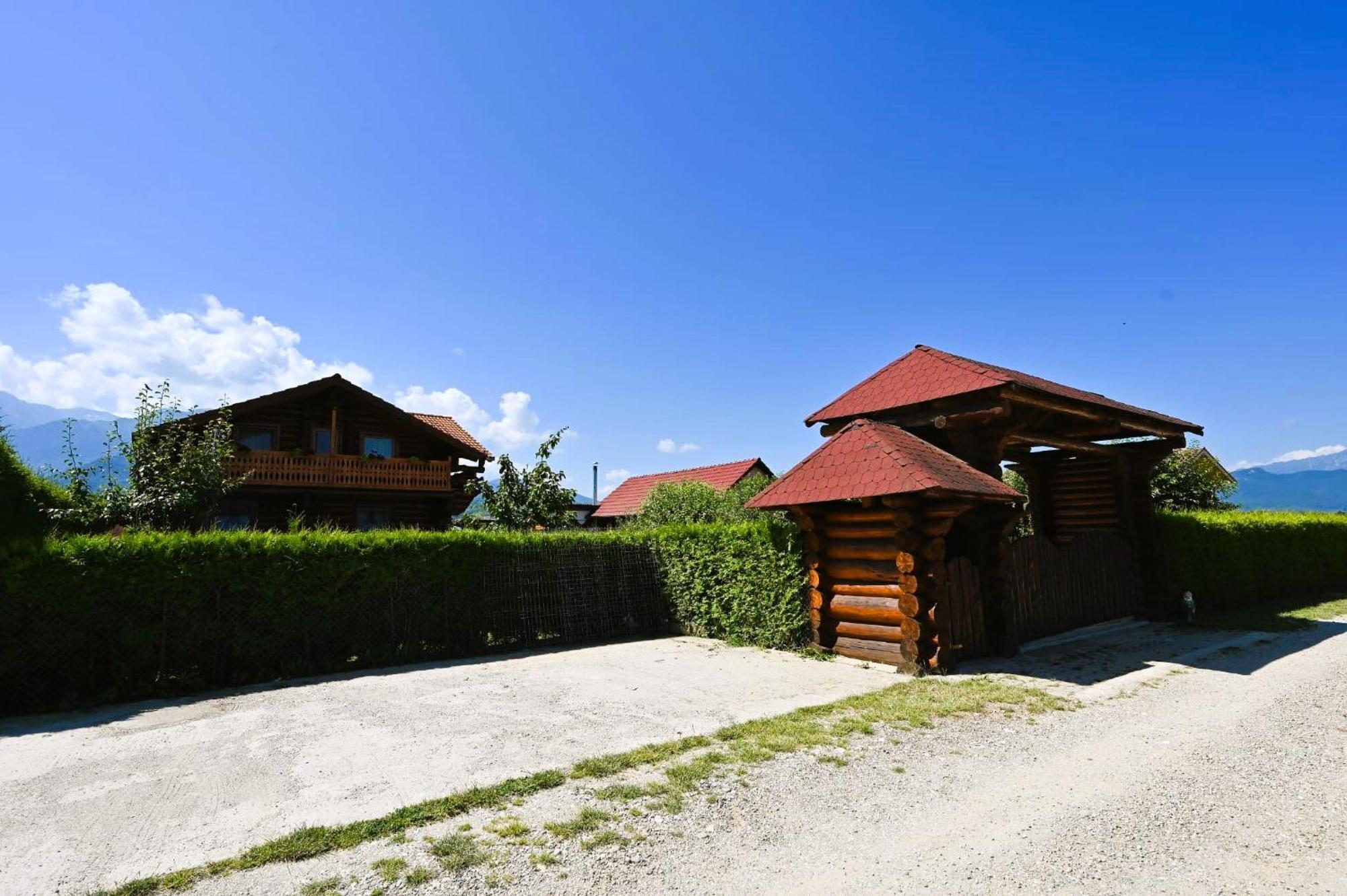 Vila Casa De Lemn Rîşnov Exteriér fotografie